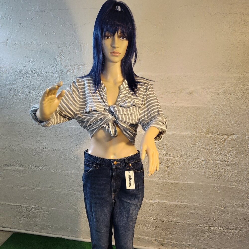 NWT Wrangler Jeans Hi-Rise Boot Cut Women's Dark Blue Size 30-32